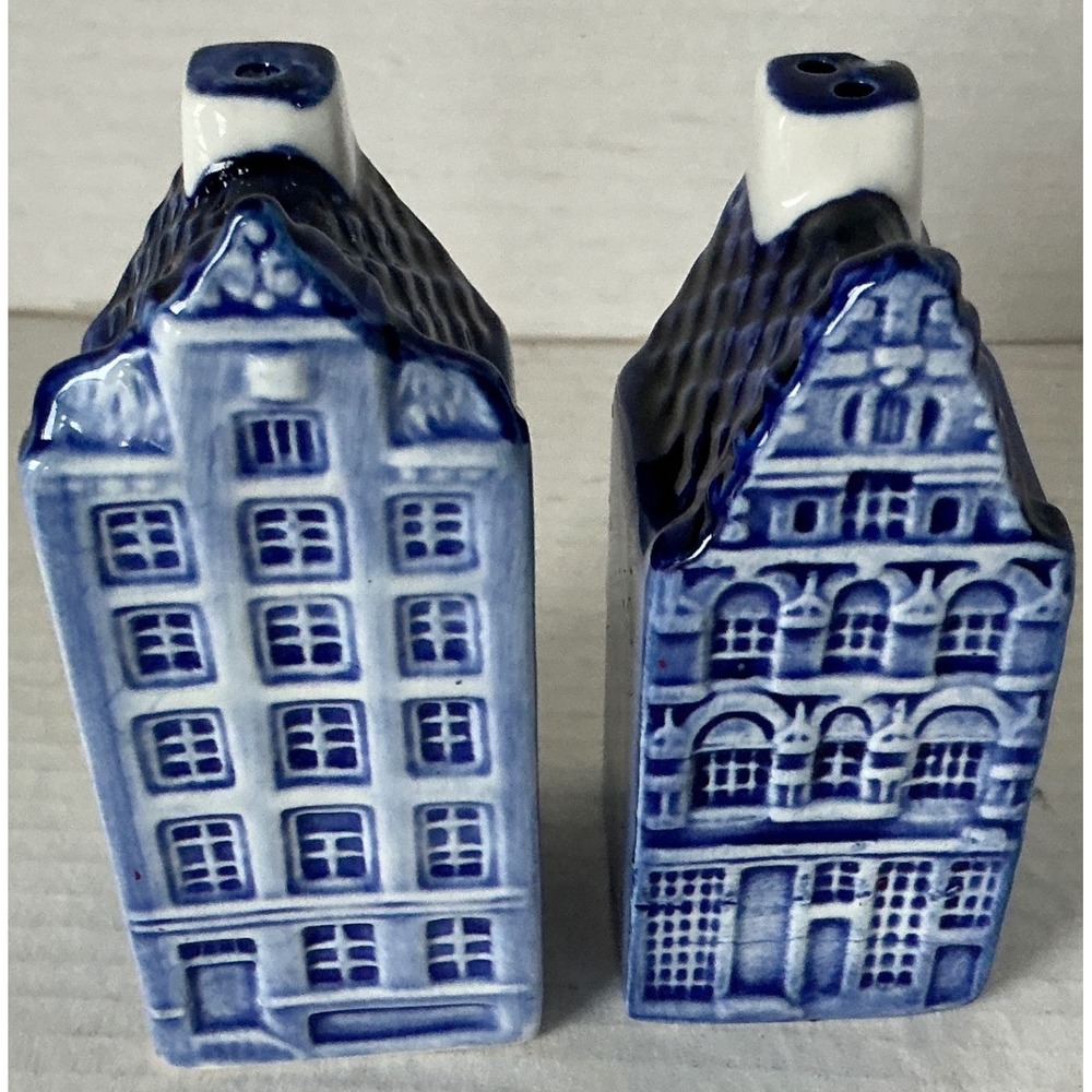 Delft Blue Vintage Canal House Salt and Pepper Shakers Handpainted Ceramic Set